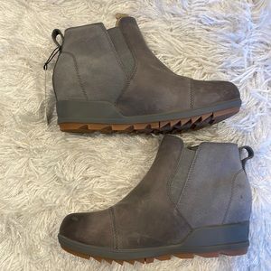 New Women’s Sorel Evie Pull on Booties Size 8.5 Quarry, Gum 2